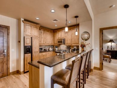 2 Bedroom Beaver Creek Vacation Home Plus Den.